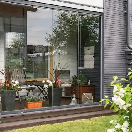 Homestay 2 Quit&com For 4 W/ Free Parking In A House