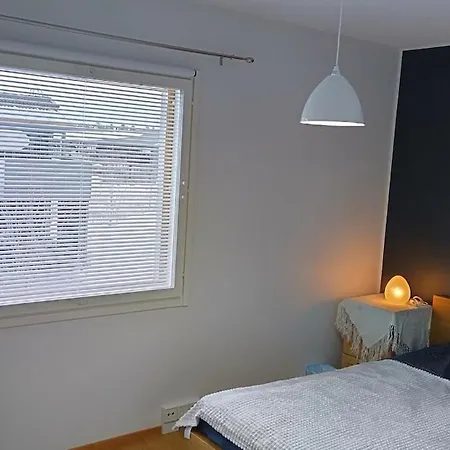 2 Quit&com For 4 W/ Free Parking In A House Homestay Oulu